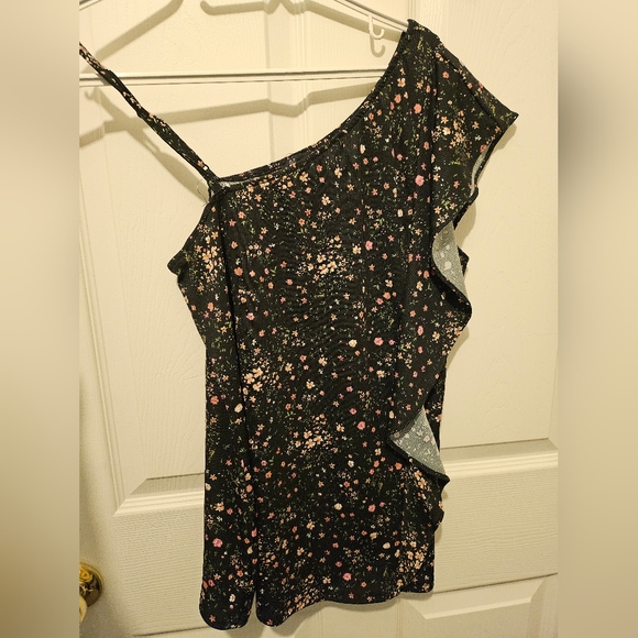 Floral One-Shoulder Top - Picture 1 of 2